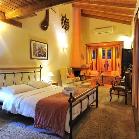 Ganimede Hotel, Galaxidi ภายนอก รูปภาพ
