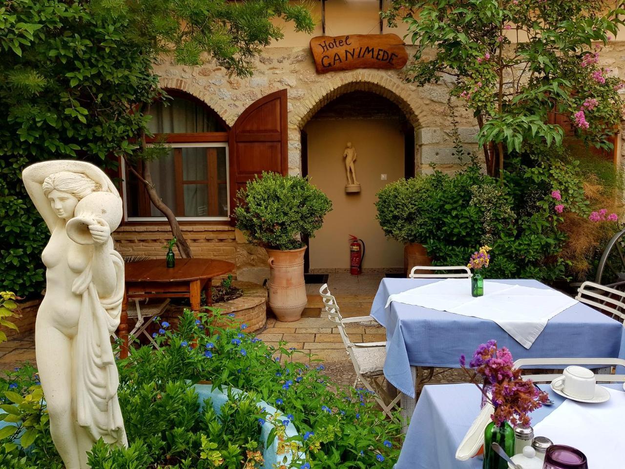 Ganimede Hotel, Galaxidi ภายนอก รูปภาพ